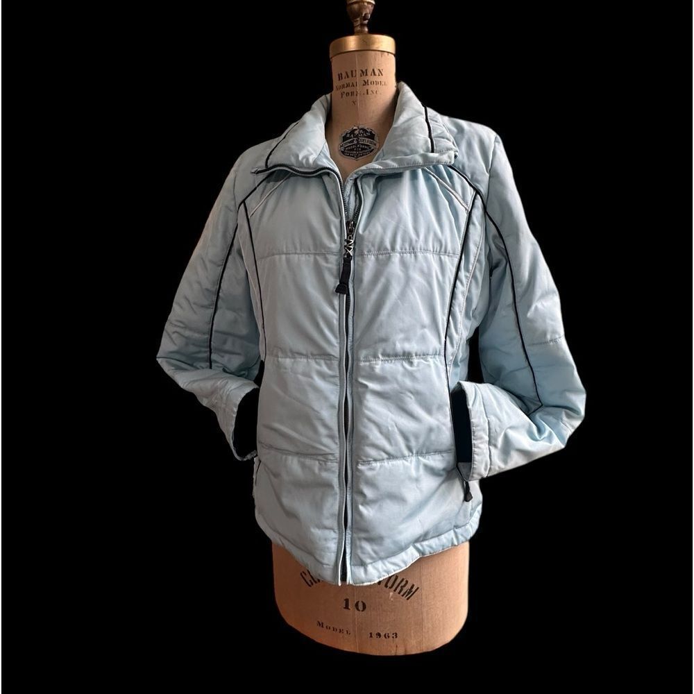 Vintage ZeroXposur light blue ski jacket, feather and down filled, size small.